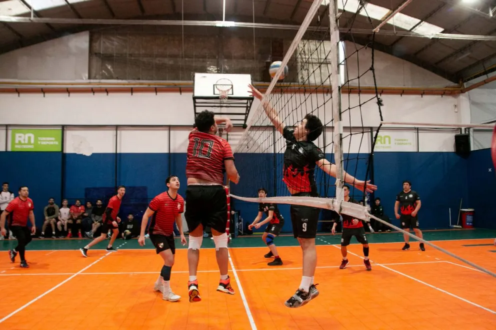 La Liga de Vóley Bariloche define la primera etapa del certamen