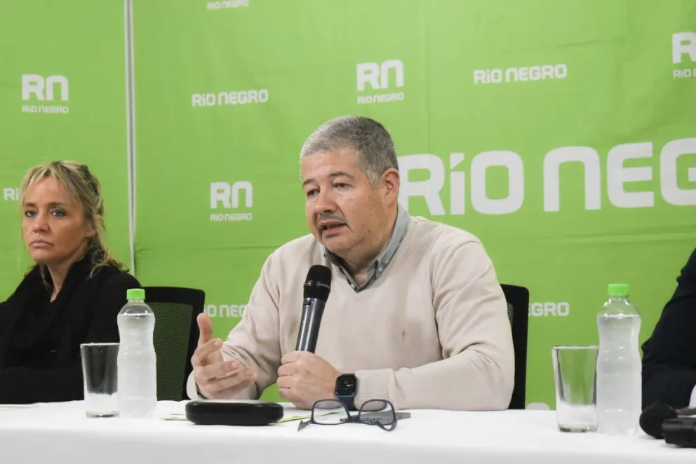 Vaisberg: "Estamos entre las tres provincias que menor desvío tuvo en los aumentos salariales con respecto a la inflación"