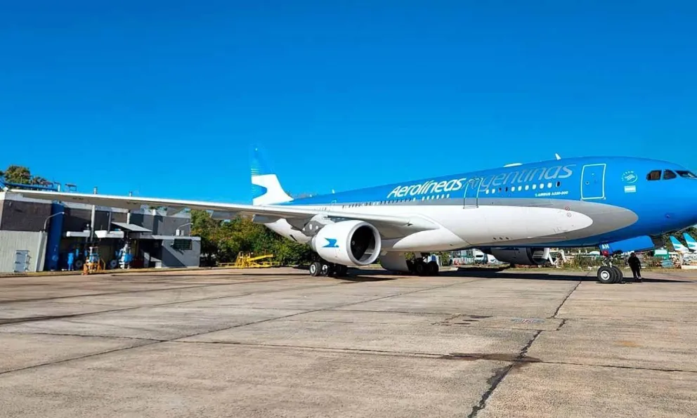 Aterrizó de emergencia en Bahía Blanca el vuelo con destino a Buenos Aires 