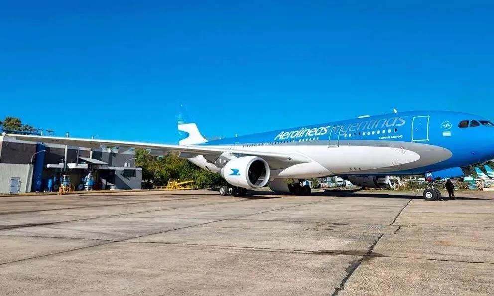 Aterrizó de emergencia en Bahía Blanca el vuelo con destino a Buenos Aires