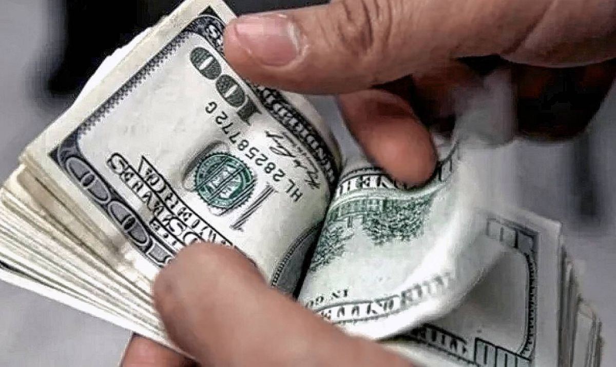 El dólar paralelo cerró estable