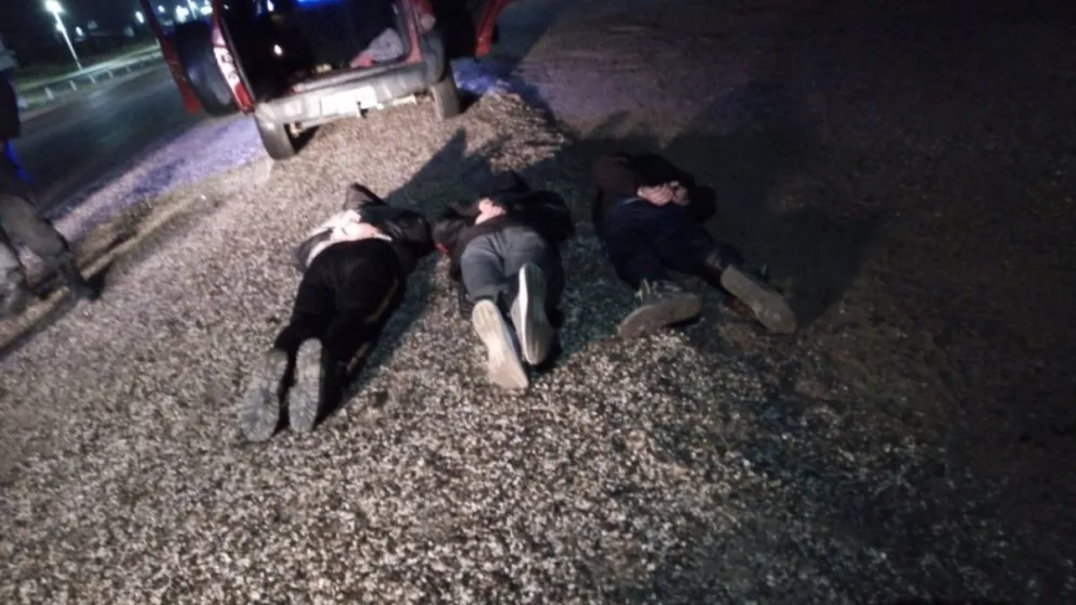 Robaron en un comercio y a las pocas horas fueron detenidos