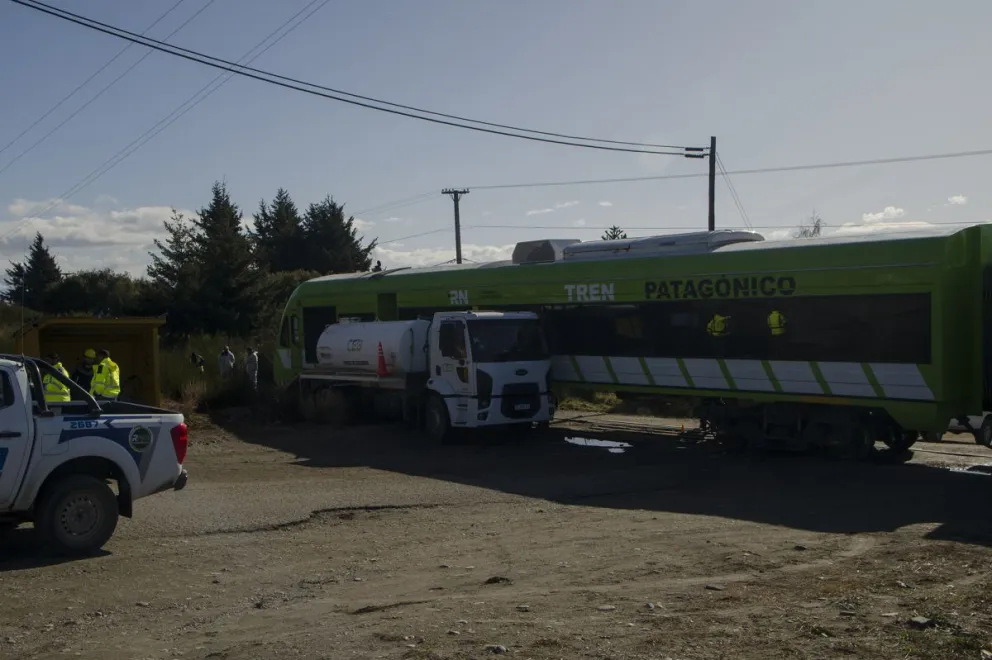 Video: así fue el choque entre el tren y el camión