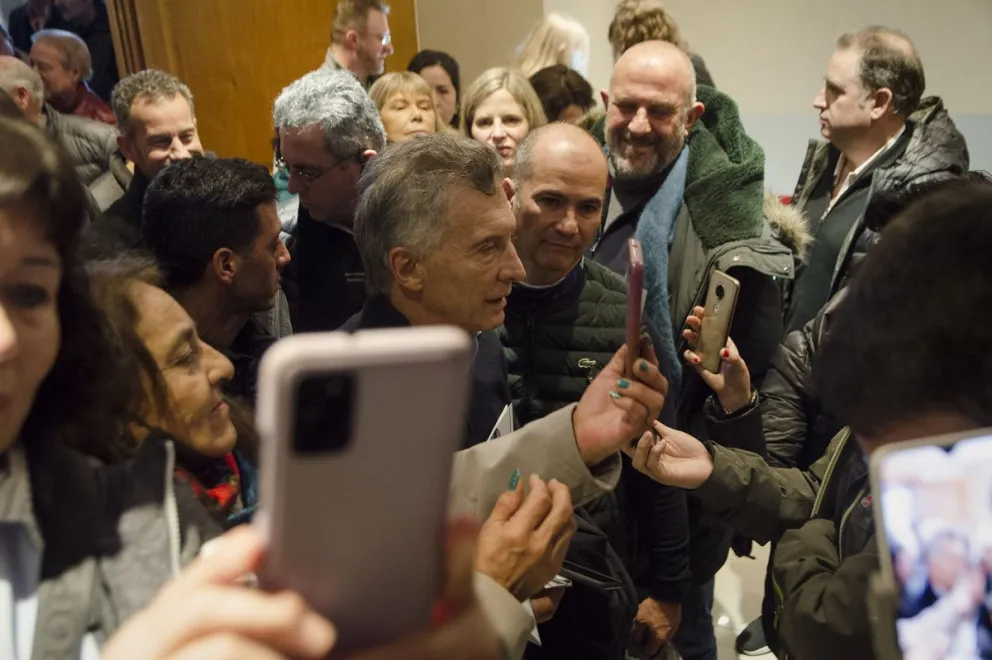 Macri de campaña en Bariloche: “Tenemos derecho a soñar”