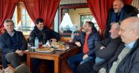 Los “focus groups” y su relación con la presencia del expresidente en Bariloche