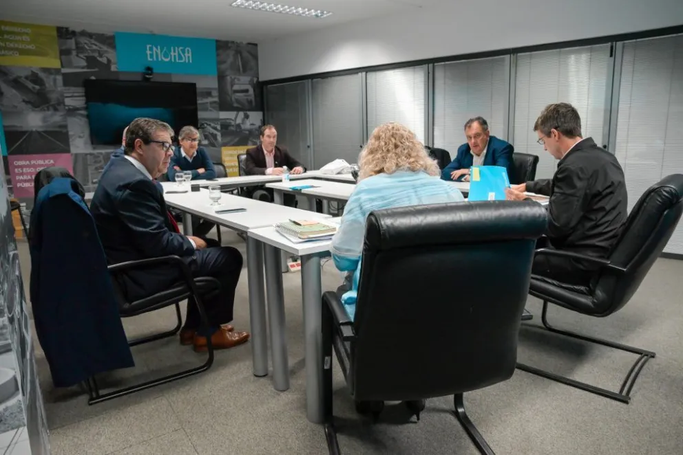 Acordaron obras de agua para barrios del Este y el Sur de Bariloche