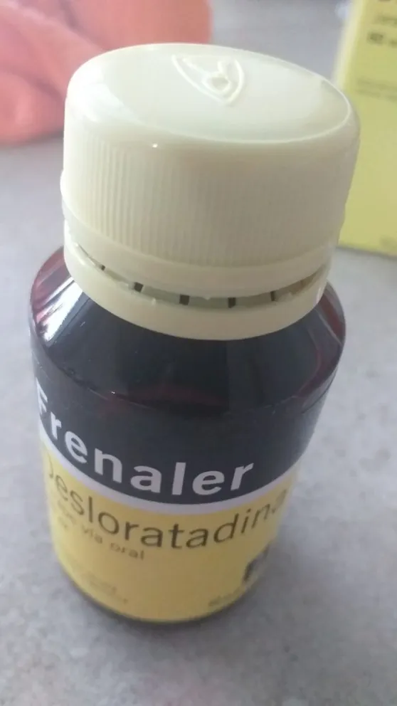 Advierten que en la farmacia de la peatonal Alberdi venden los remedios abiertos