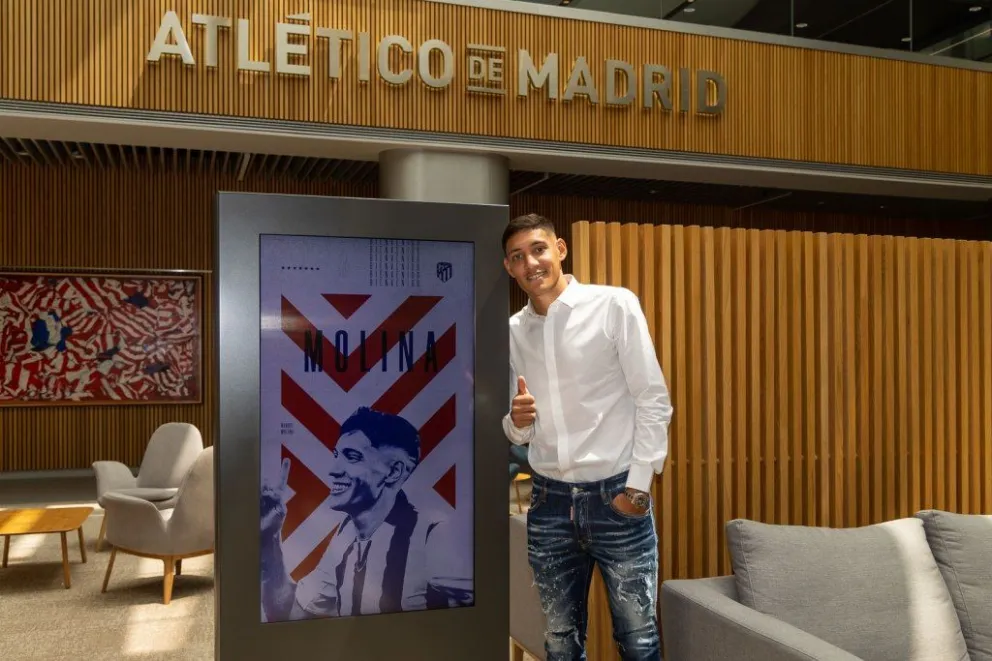 Nahuel Molina fue presentado en Atlético de Madrid