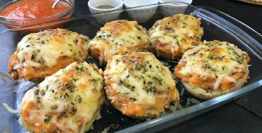 Paso a paso: papas rellenas de carne picada y queso gratinado