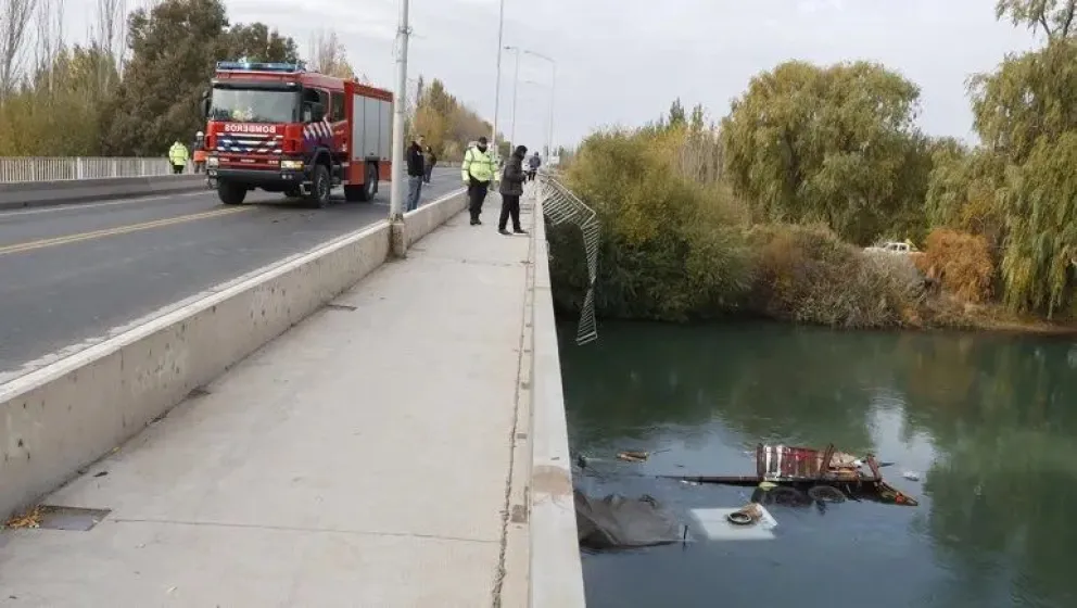 Barandas del tercer puente: una demora de apenas 75 días