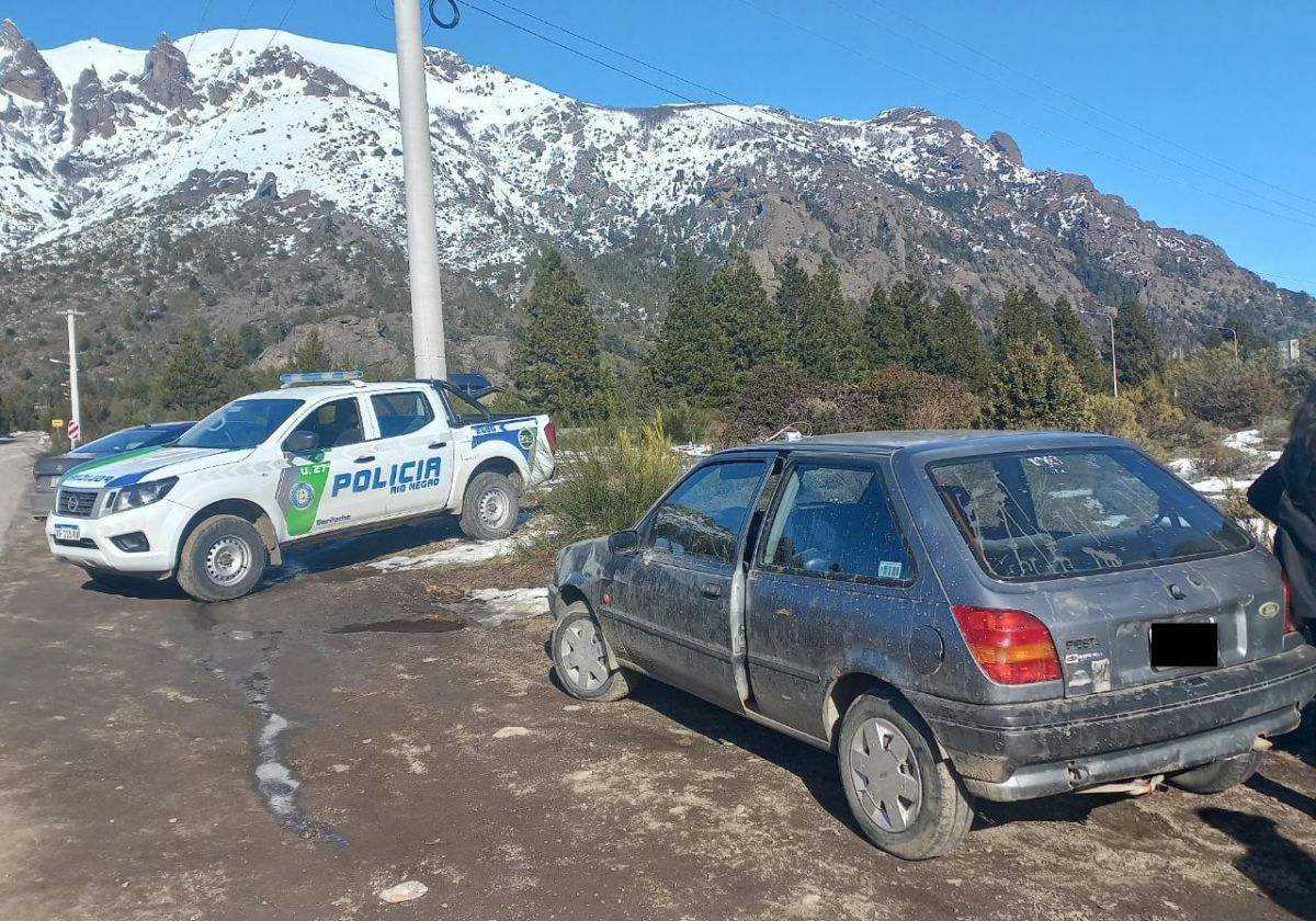 Detuvieron a dos personas que trataban de huir tras cometer un robo en el barrio Entre Cerros