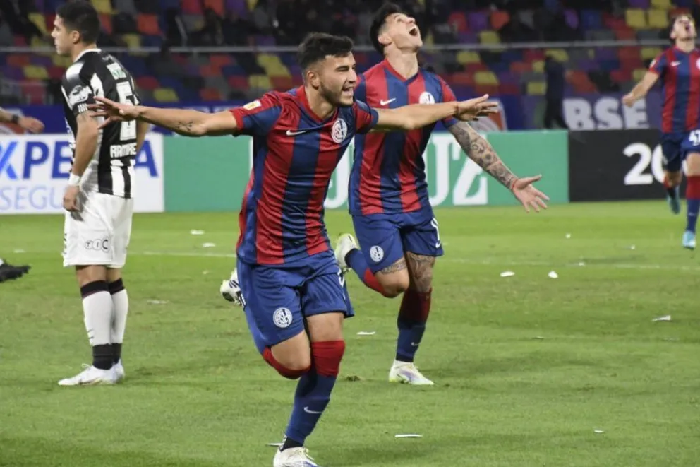 El irregular San Lorenzo visita al escolta Argentinos Juniors