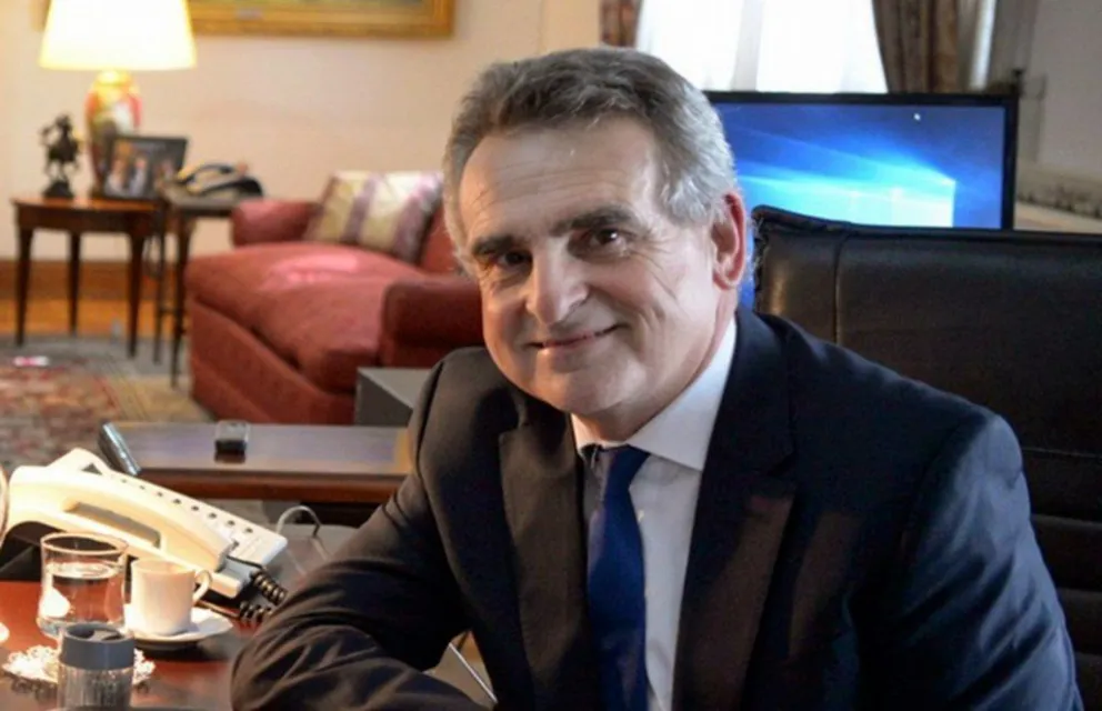 Rossi: "La mejor manera de expresar la cohesión del Frente de Todos es con la incorporación de Massa"