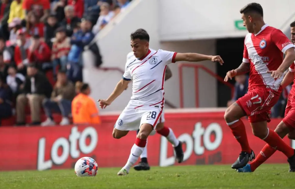 San Lorenzo le ganó de visitante a Argentinos Juniors