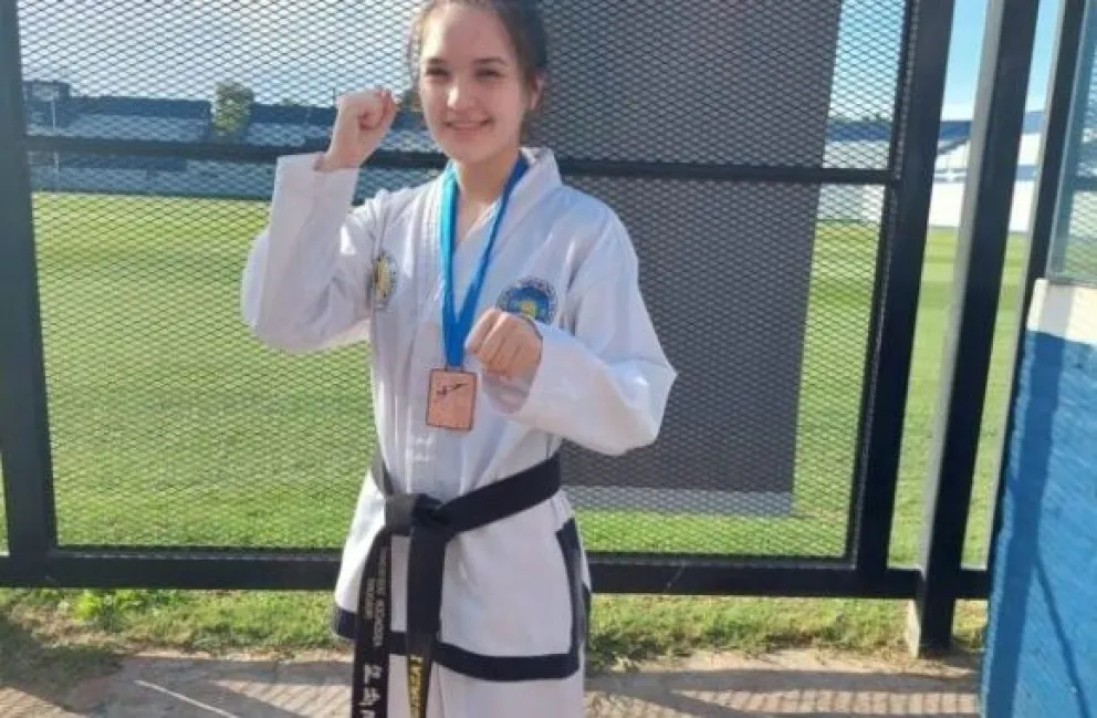 Una roquense se consagró campeona del mundo en taekwondo