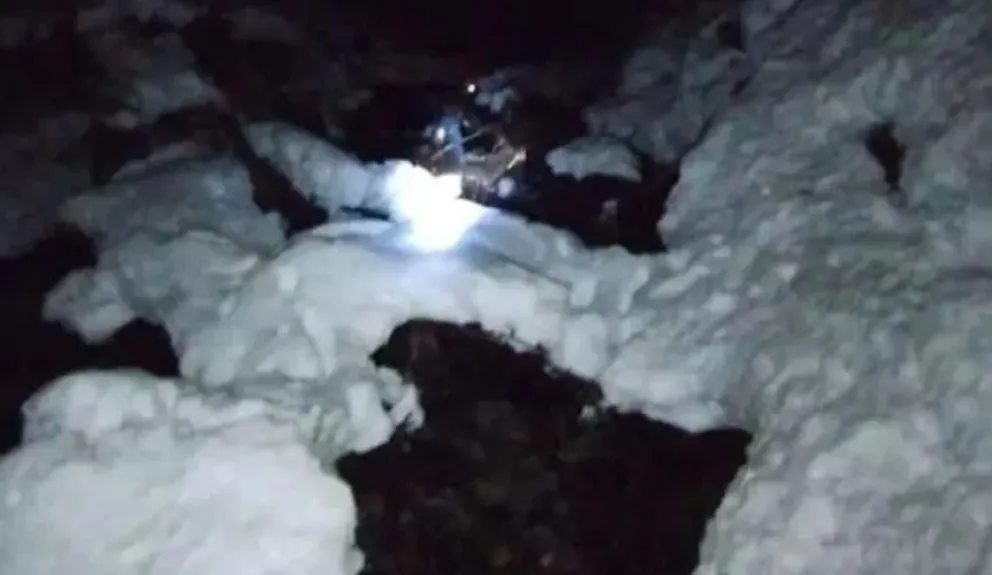 Rescataron a un turista que estuvo más de 7 horas perdido en la montaña