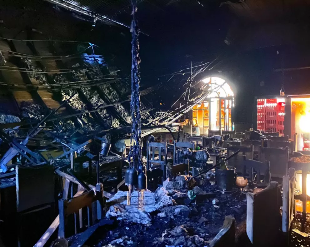 Se incendió un reconocido restaurante de Posadas