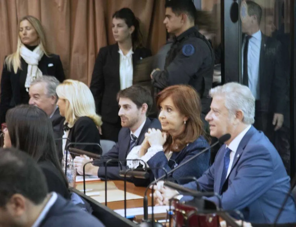 Obra Pública: con Cristina Kirchner y Lázaro Báez entre los acusados se reanundan los alegatos