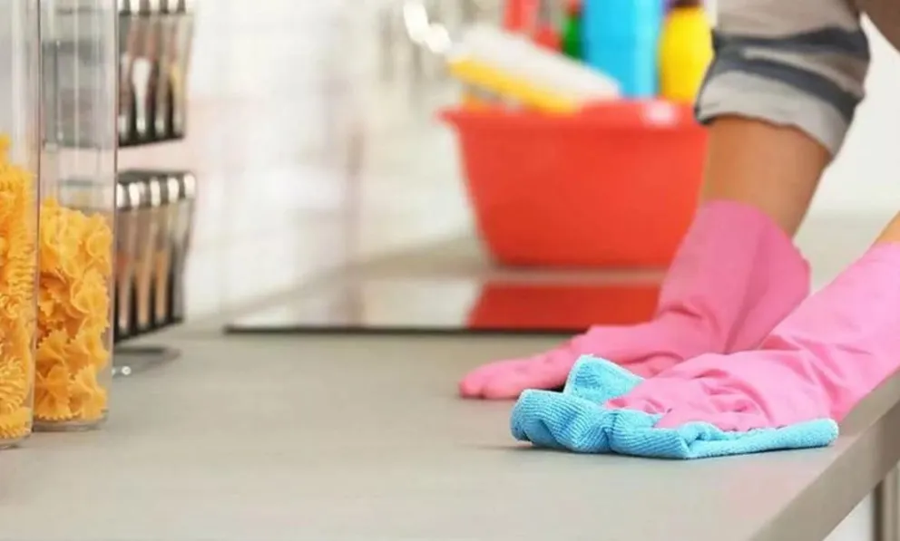 Empleadas domésticas: con nuevo aumento, cobrarán dos extras en noviembre