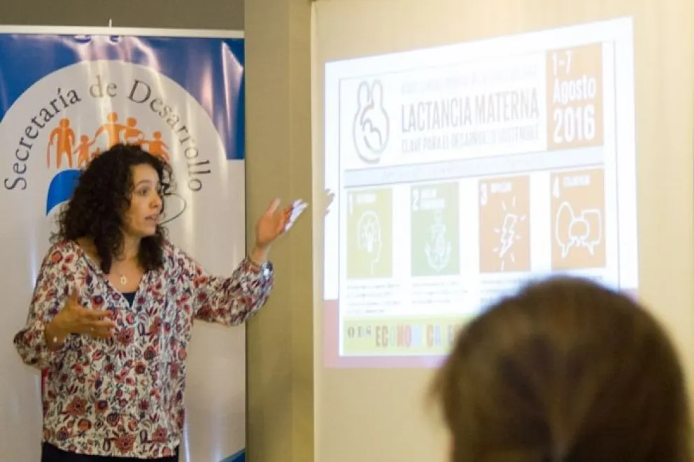 Lactancia materna: Apoyando y educando para poder decidir