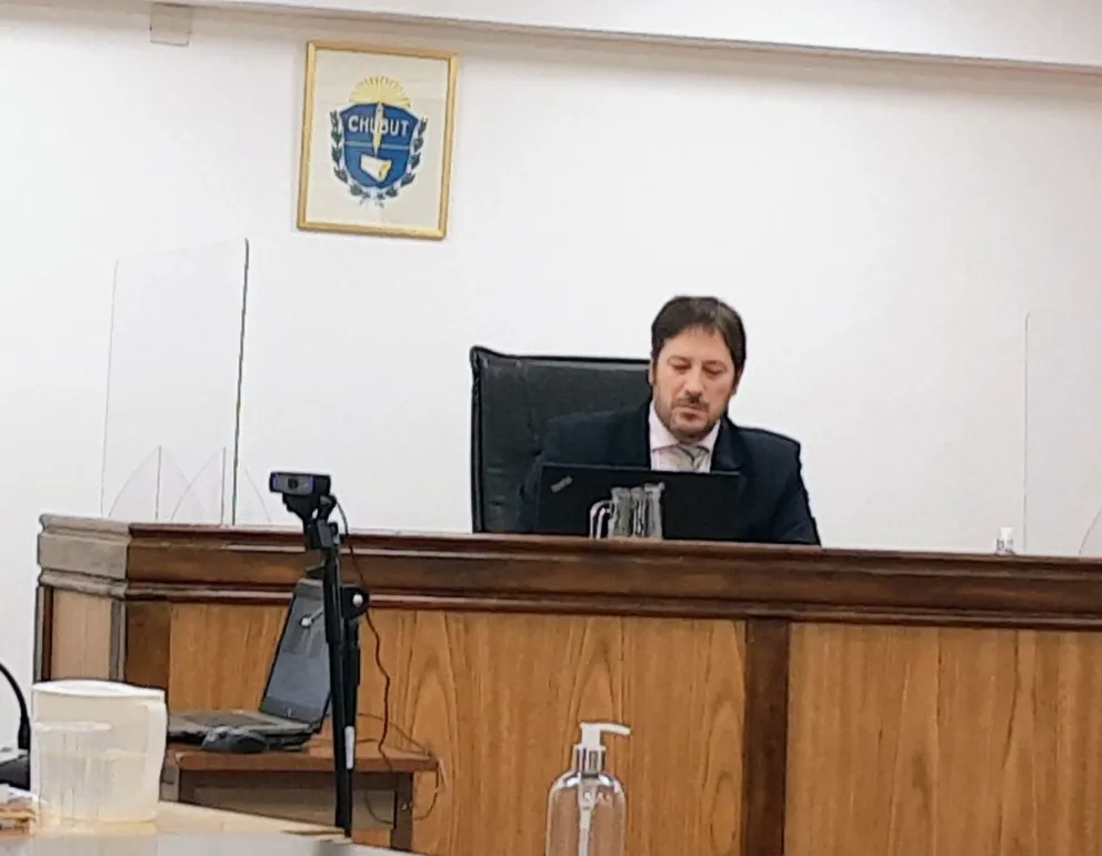 Sarmiento: golpeó a su pareja y amenazó con incendiar la vivienda