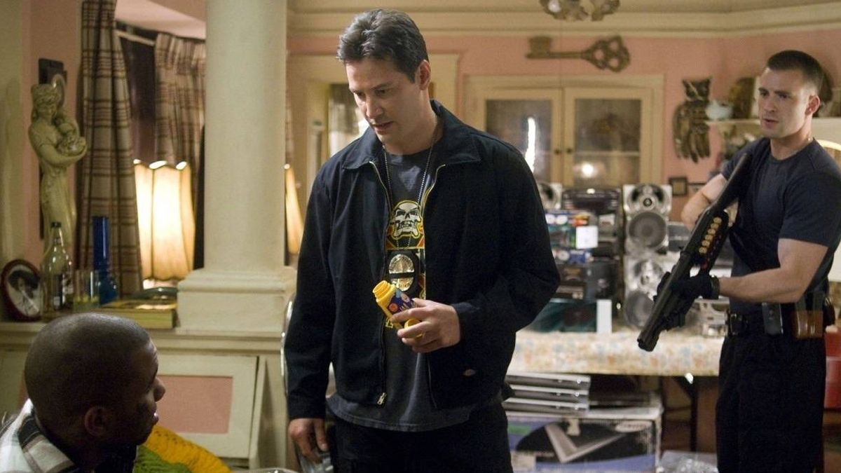 Crítica de "Reyes de la Calle", con un Keanu Reeves violento y engañado