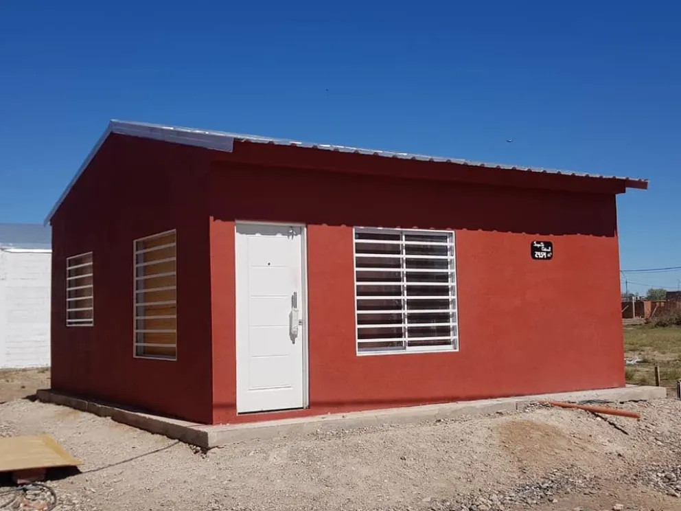 Se multiplican las denuncias de viedmenses por estafas a la empresa AZ Construcciones 