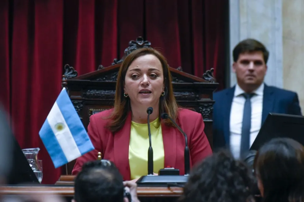 Cecilia Moreau asumió como Presidenta de la Cámara de Diputados