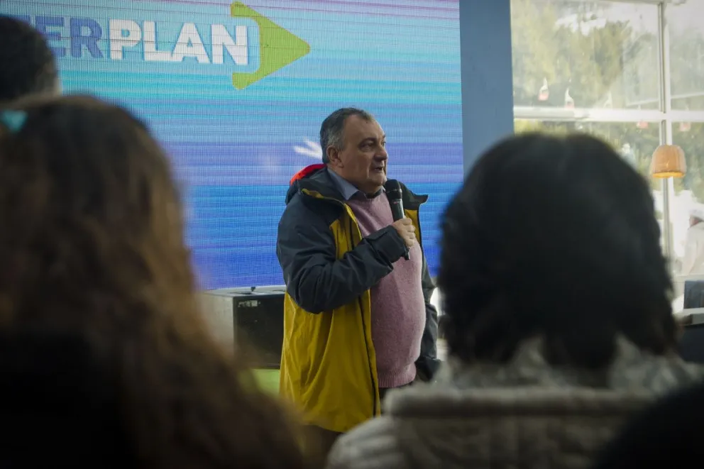 Gennuso: "No se hace política con la muerte"