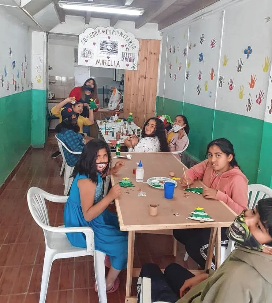 El Comedor Mirella y el arduo trabajo de brindar viandas a 140 personas todos los días