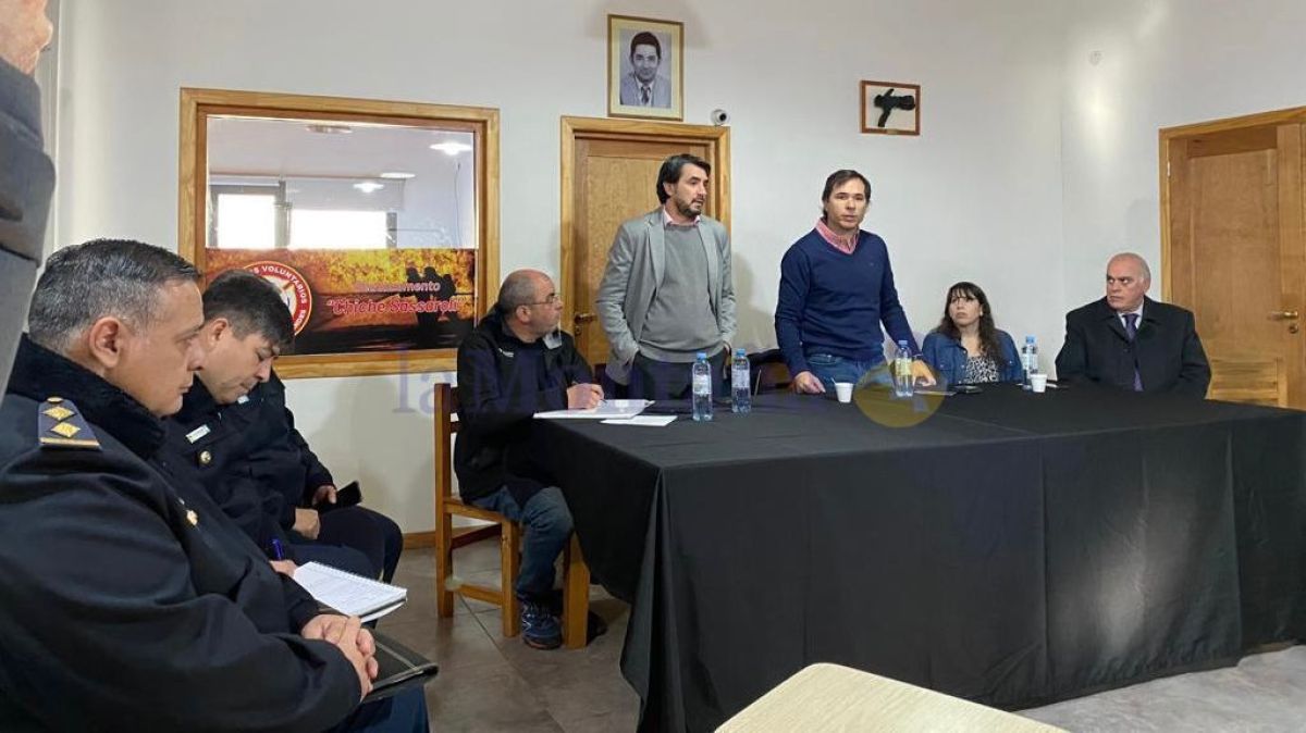 Vecinos se reunieron con el Fiscal Gerez