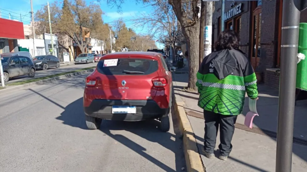 ¿Cuáles son las esquinas donde se colocarán los cajones azules?