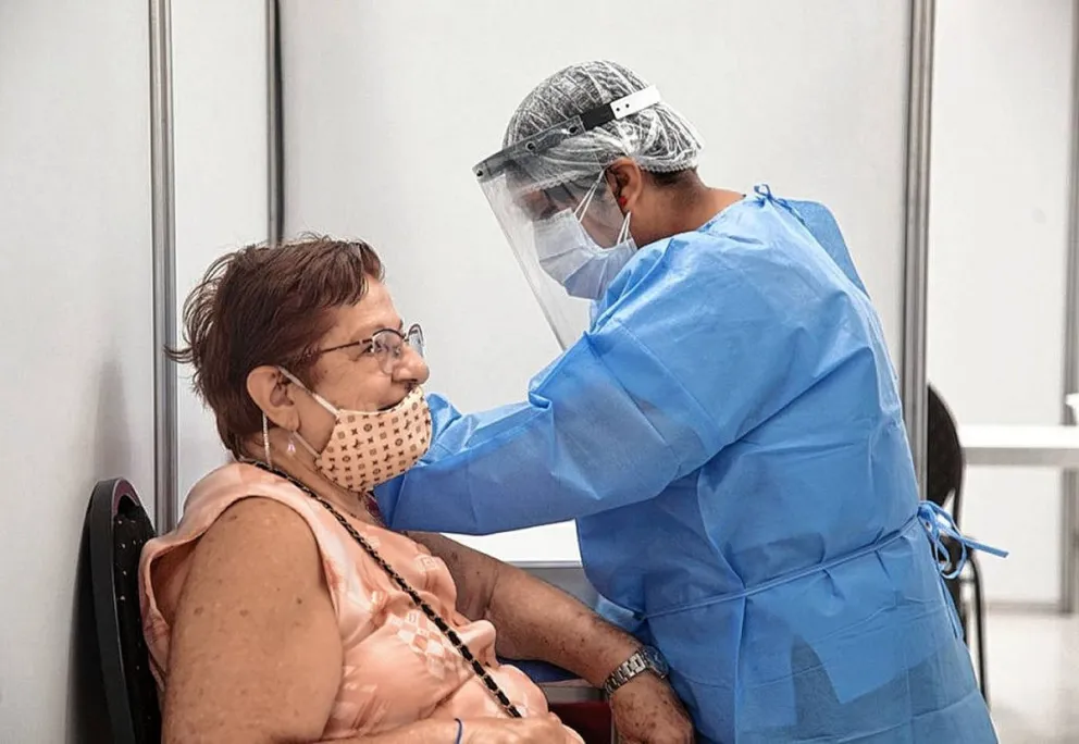Coronavirus: estudio argentino sobre la combinación de vacunas recibió el aval internacional