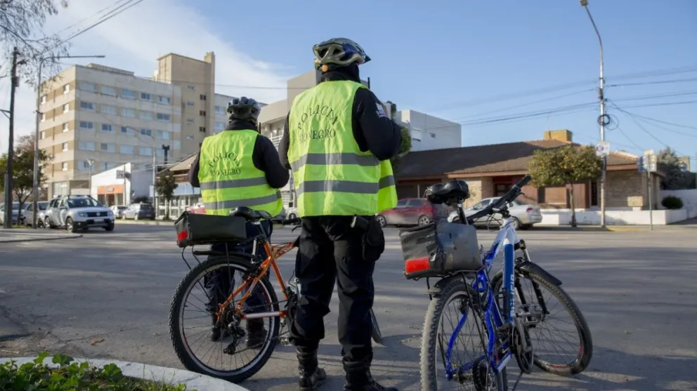 Una policía de Viedma se lesionó trabajando, no se lo reconocieron y ahora será indemnizada  