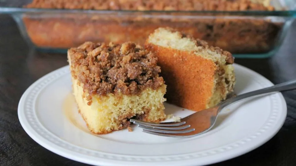 Para la merienda: cociná un bizcochuelo con cubierta crocante 