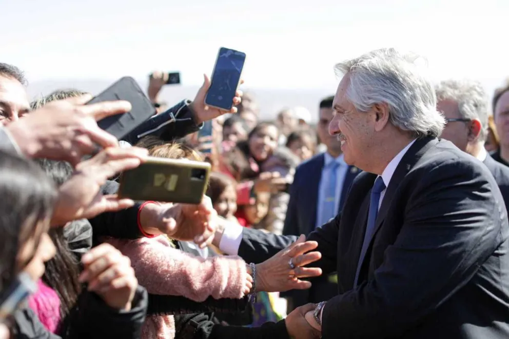 El presidente lanzará un programa de formación laboral para jóvenes