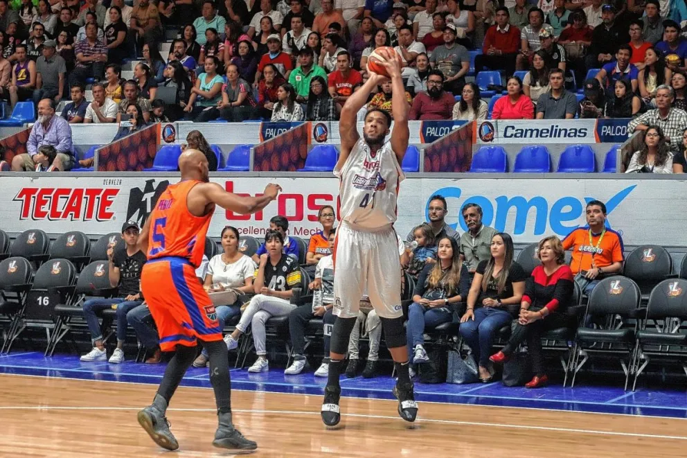 Con DeVaughn, a Gimnasia solo le falta un jugador inicial