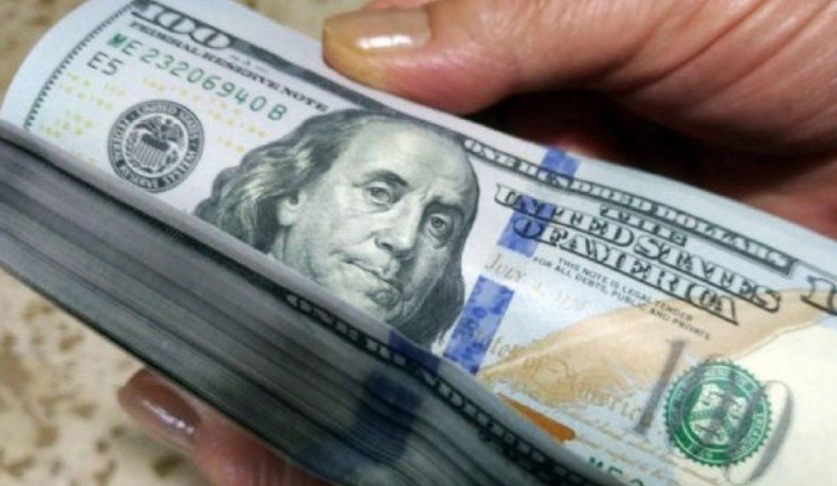 La nueva variable que mira el mercado y explica la suba del dólar blue