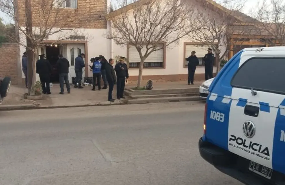 Insólito: robaron tres autos de alta gama en la casa… ¡de un comisario!