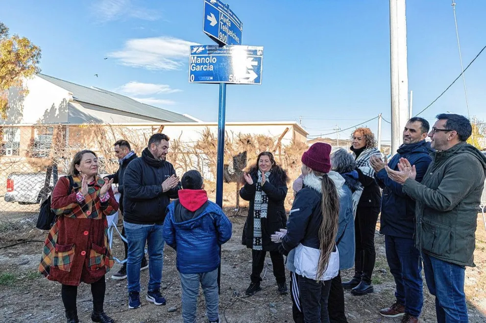 El Municipio dispuso el nombre de “Manolo” García a una calle de Km. 3