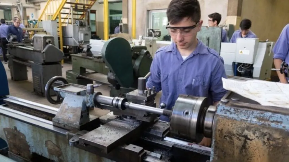 Se lanzó el programa de Formación de Jóvenes Argentinos para el Trabajo: de qué se trata