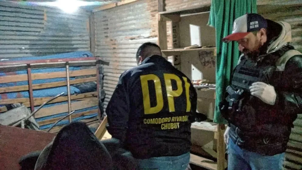 El delincuente que hirió a un policía de un disparo tenía pedido de captura