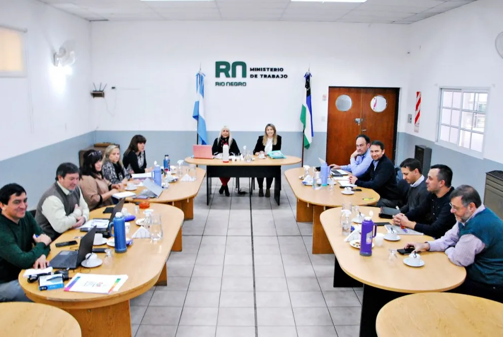 Aseguran que el pase a contrato no implicará mayores gastos al Estado