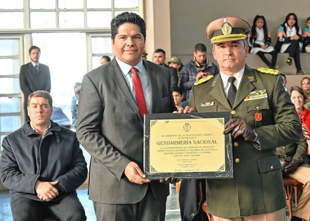 El Gobierno del Chubut participó del acto por el 84º Aniversario de Gendarmería Nacional
