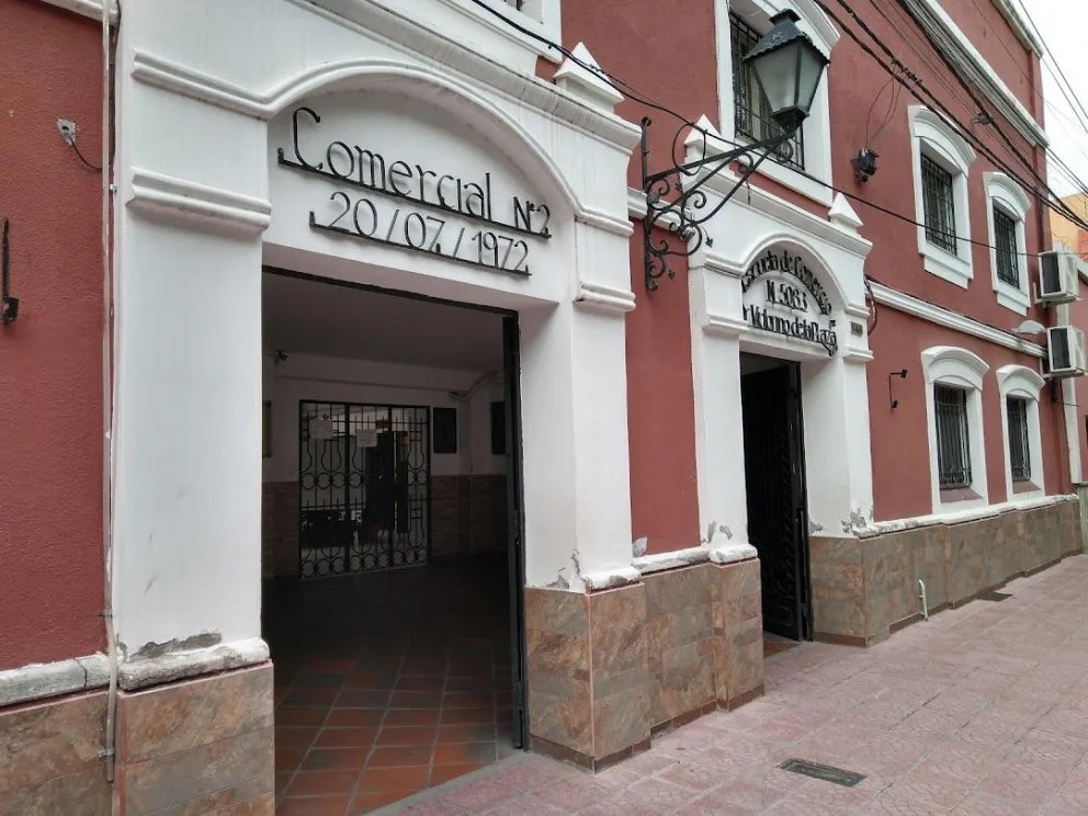 El colegio Victorino de la Plaza, denunciado por discriminación