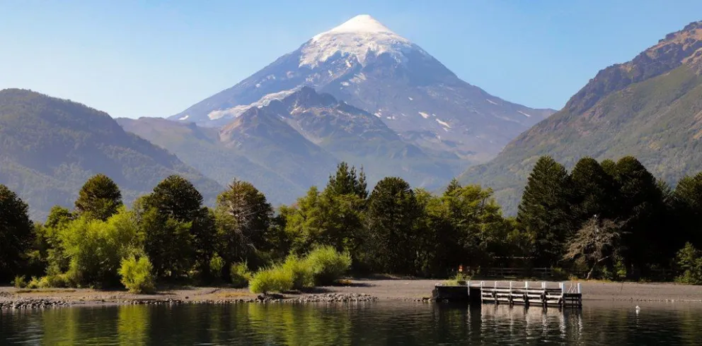 El Gobierno da marcha atrás con la decisión de declarar al volcán Lanín como “sitio sagrado mapuche”