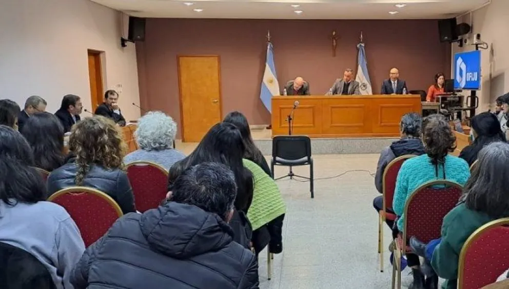 Estuvo ocho meses presa por un aborto espontáneo y ahora fue absuelta