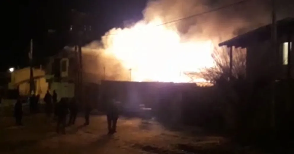 Murió un hombre en el incendio que se desató durante la madrugada