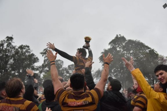 Rugby: Tacurú le ganó 18-3 a Cataratas y se quedó con el título en el Regional B