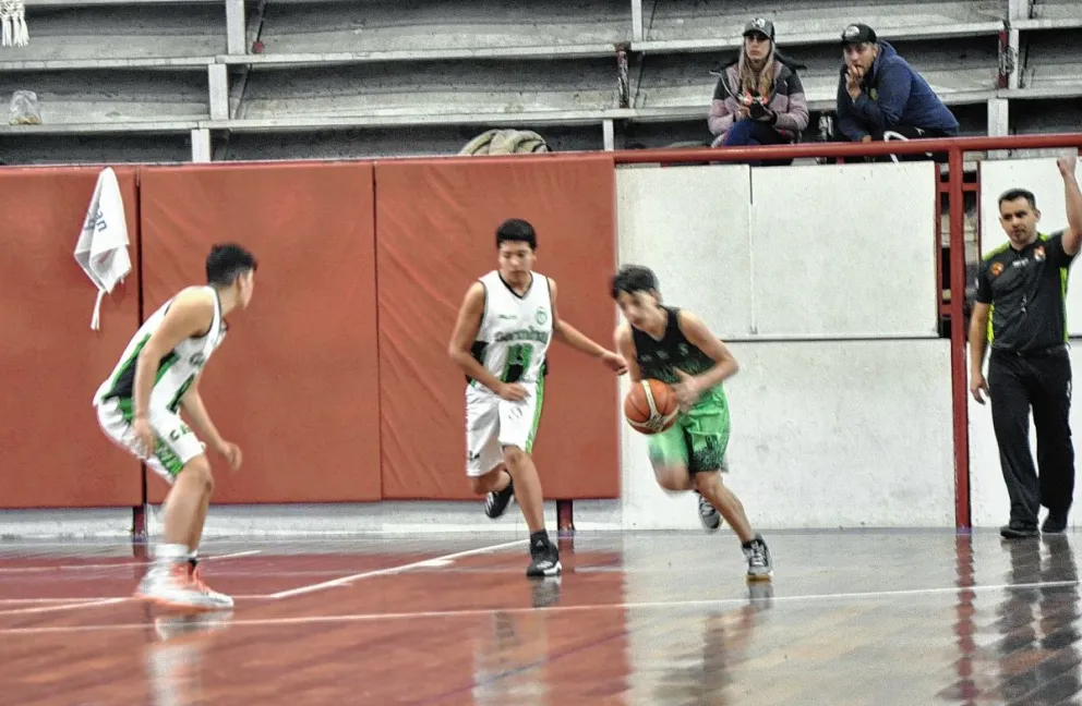Los equipos de Gimnasia ganaron en el debut